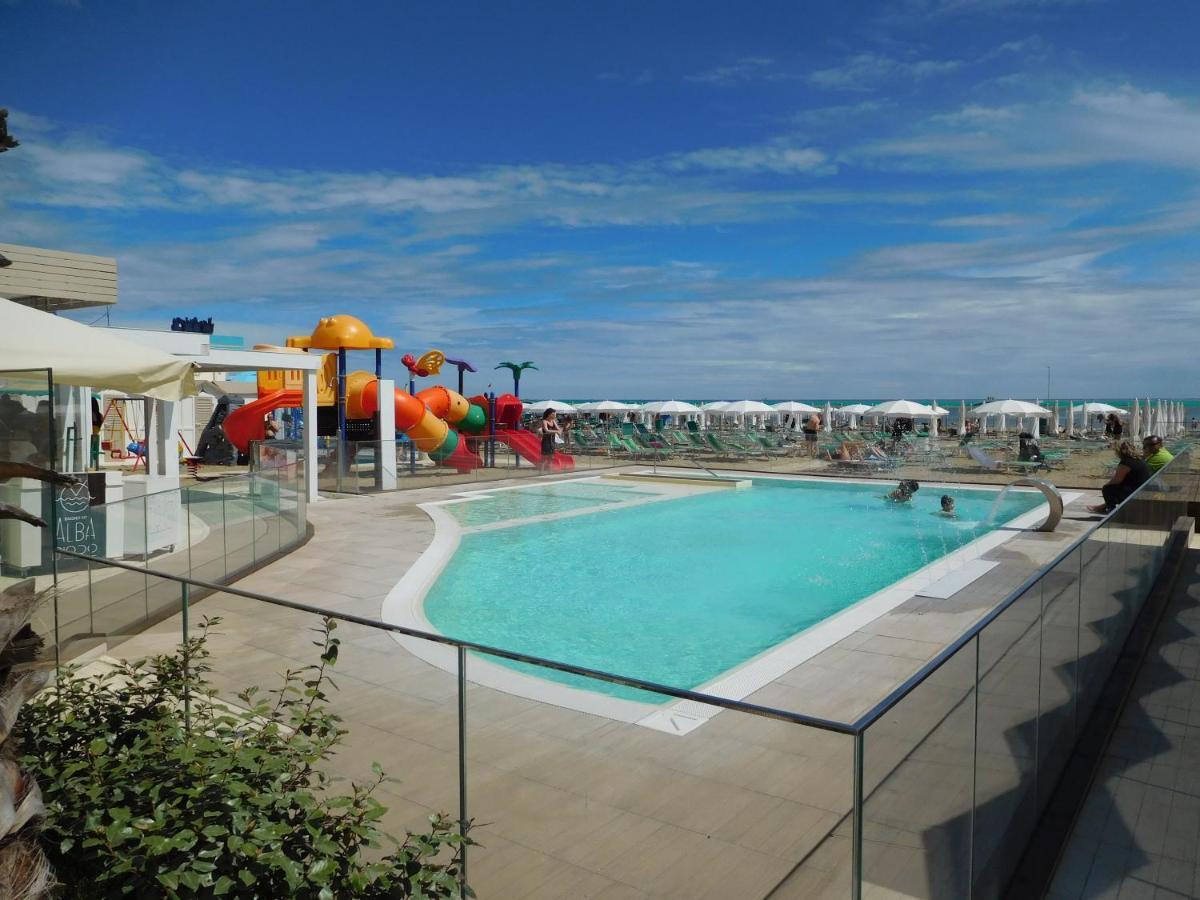 Hotel Villa Linda - Family Hotel - Nuova Costruzione Antisismica Риччоне Экстерьер фото
